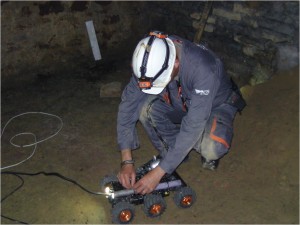 Installation d'un émetteur sur le robot Endurance